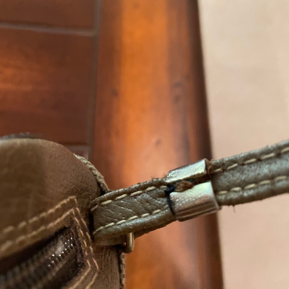 Authentic Vintaged Gucci Camera Bag - image 5